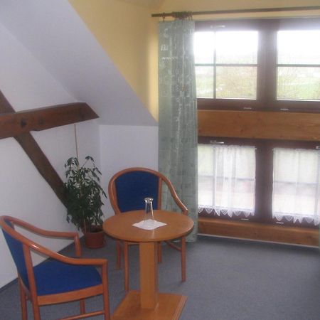 Pension Smetanuv Statek Hradec Kralove Exterior photo